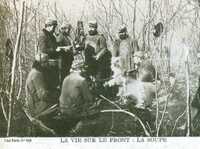  1914-1918 La vie sur le front la soupe Life on the face soup.jpg 